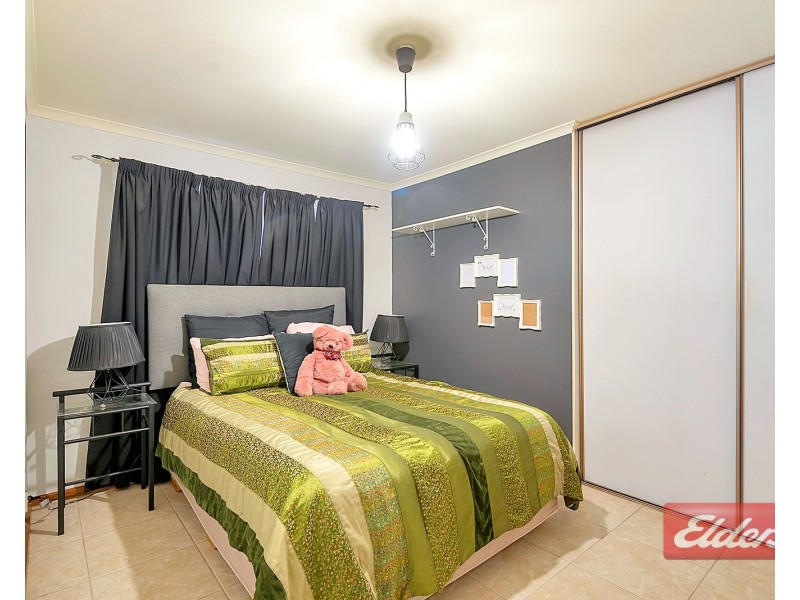 8 Ames Drive, Evanston Park SA 5116