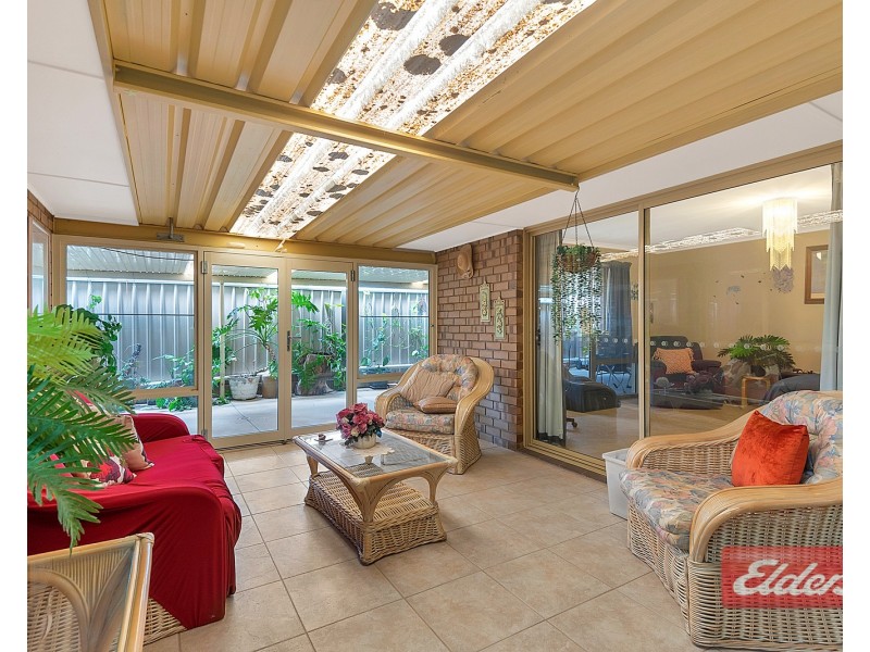 8 Ames Drive, Evanston Park SA 5116