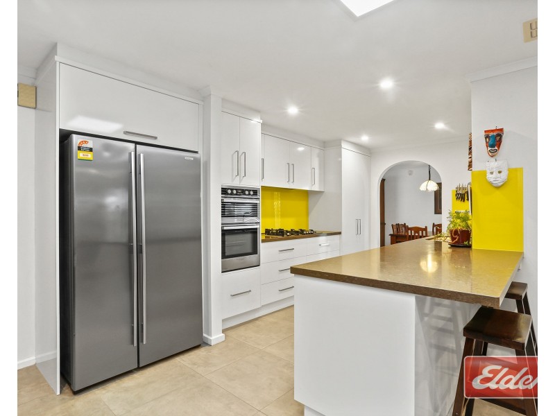 10 Mold Court, Evanston Park SA 5116