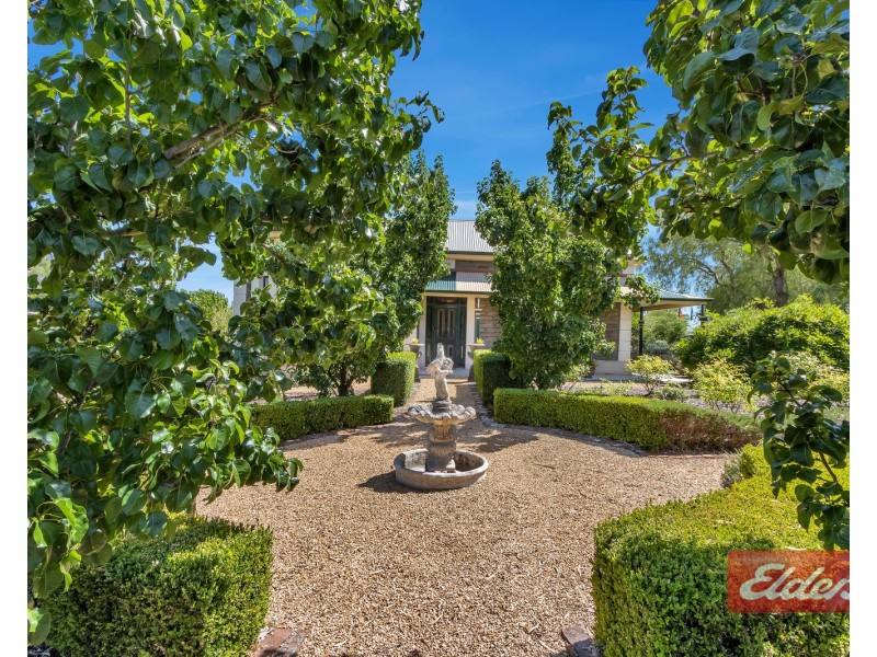 24 Lyndoch Road, Gawler East SA 5118