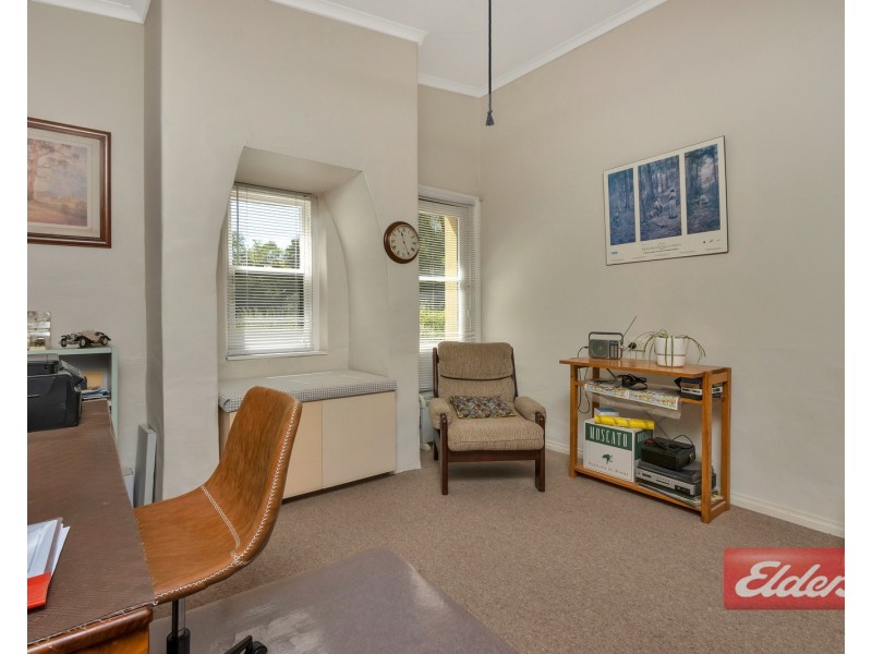 24 Lyndoch Road, Gawler East SA 5118