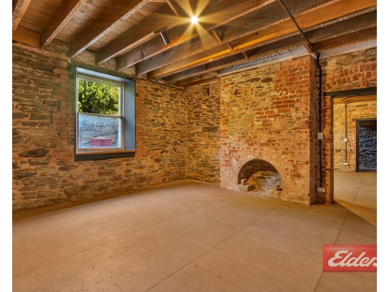 24 Lyndoch Road, Gawler East SA 5118