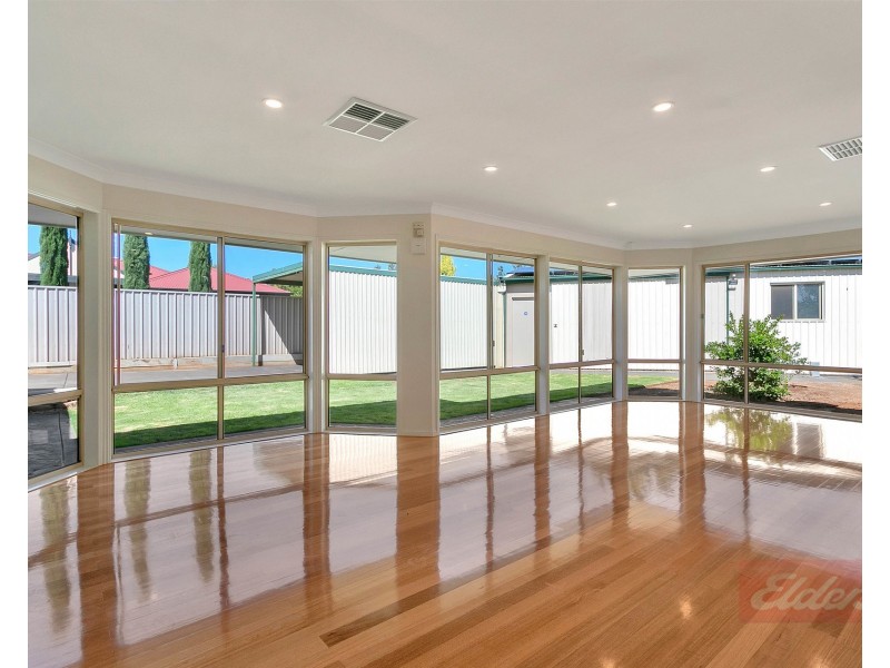 4 Angas Avenue, Evanston Park SA 5116