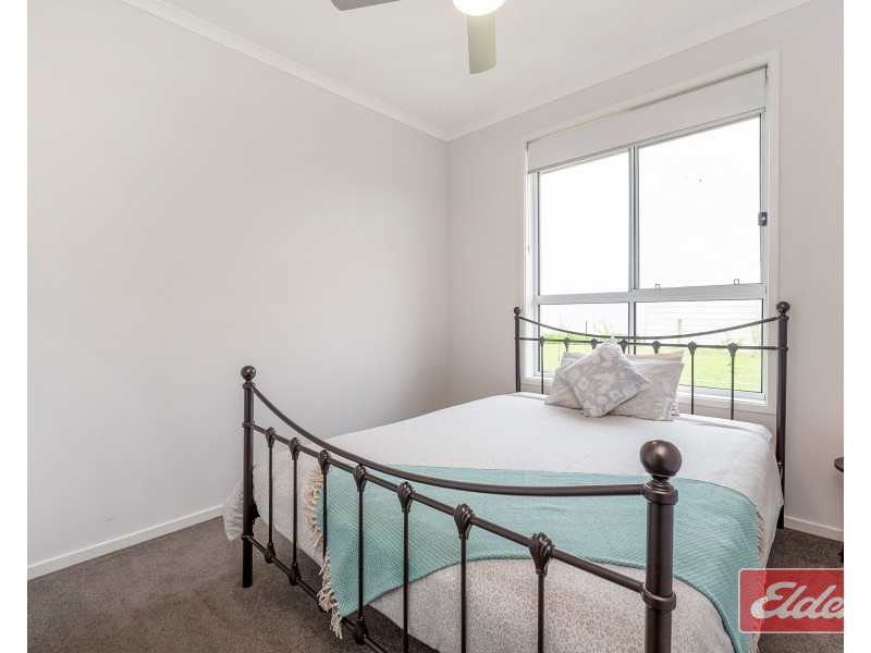 7 Dorothy Close, Wasleys SA 5400