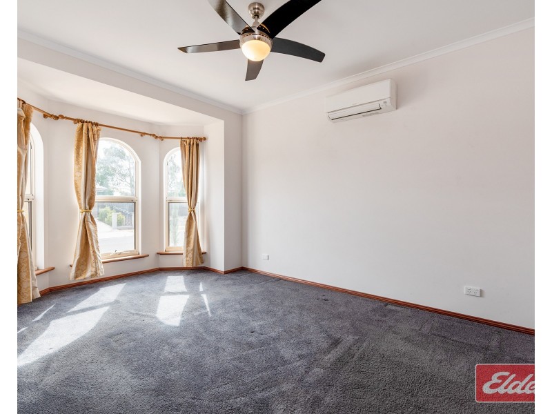 14 Sears Road, Evanston Gardens SA 5116