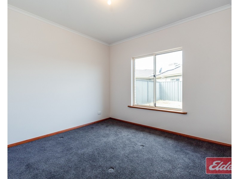 14 Sears Road, Evanston Gardens SA 5116