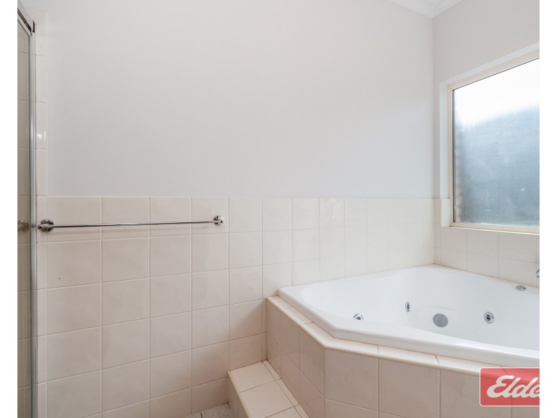 14 Sears Road, Evanston Gardens SA 5116