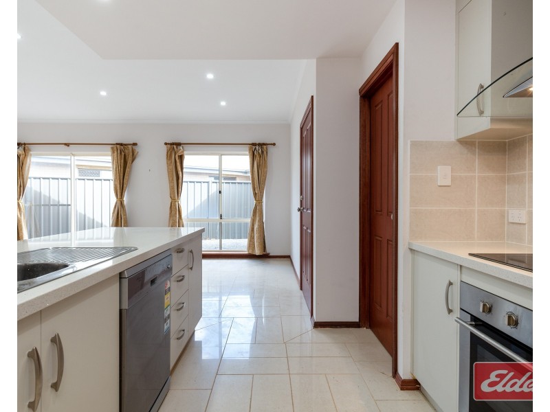 14 Sears Road, Evanston Gardens SA 5116