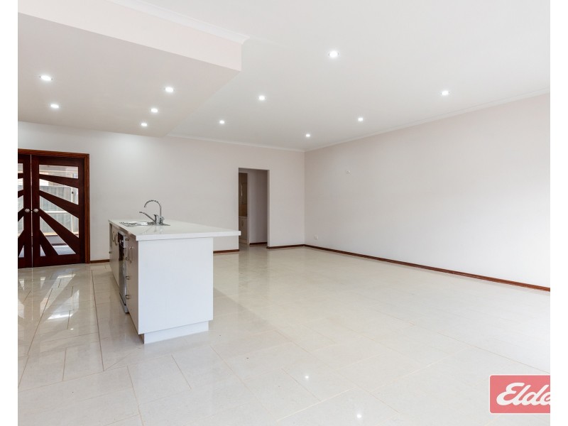 14 Sears Road, Evanston Gardens SA 5116