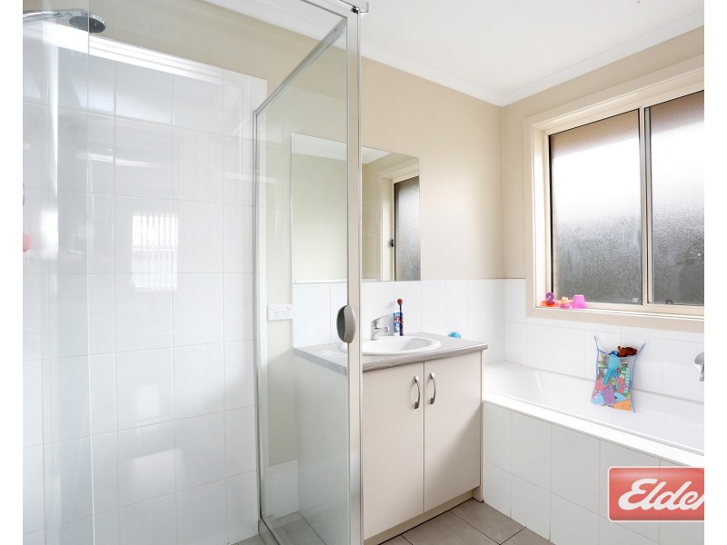 3 Mattei Court, Evanston SA 5116