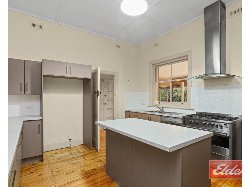 15 Randell Terrace, Gumeracha SA 5233