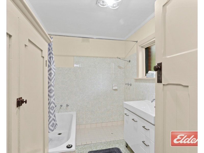 15 Randell Terrace, Gumeracha SA 5233