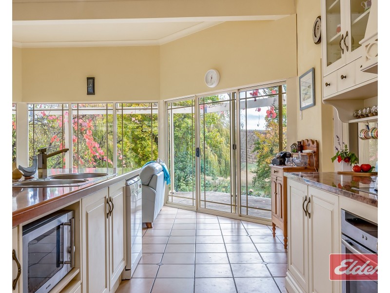 32 Manser Road, Williamstown SA 5351