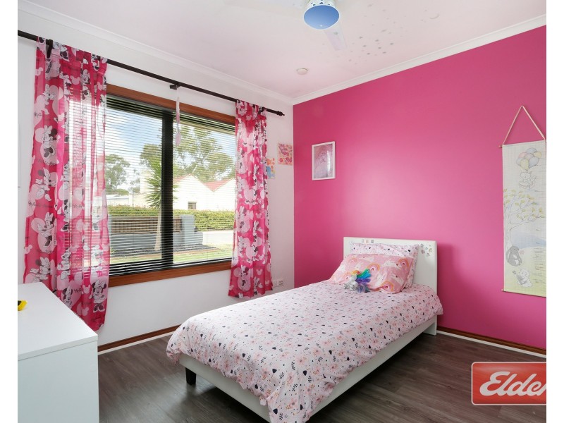 2 Barber Street, Willaston SA 5118