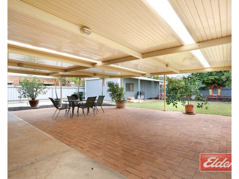 2 Barber Street, Willaston SA 5118