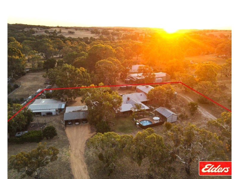 290 Williamstown Road, Cockatoo Valley SA 5351