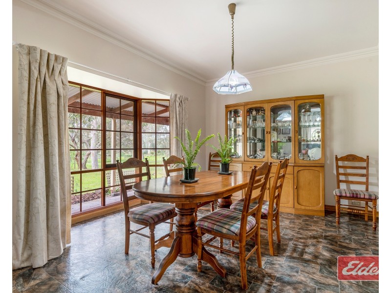 40 Austin Crescent, Cockatoo Valley SA 5351