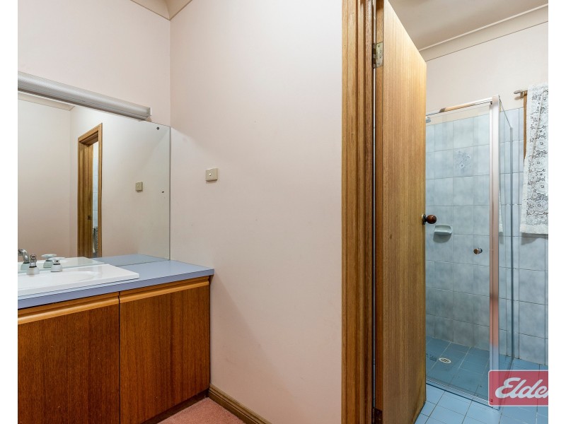 40 Austin Crescent, Cockatoo Valley SA 5351