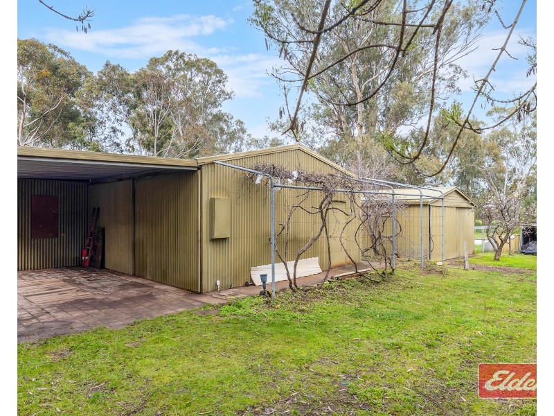 40 Austin Crescent, Cockatoo Valley SA 5351