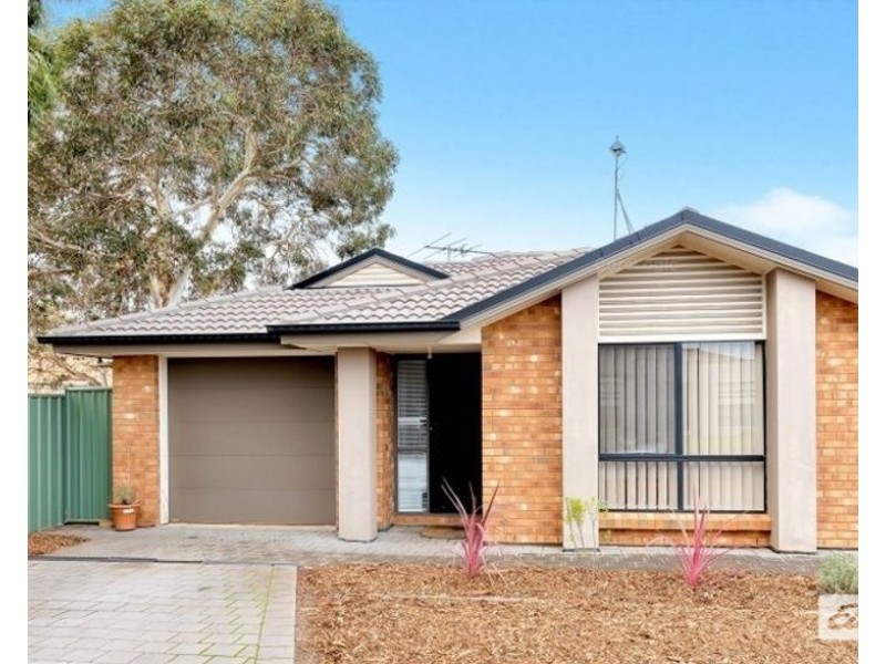 24 Tangarine Court, Munno Para West SA 5115