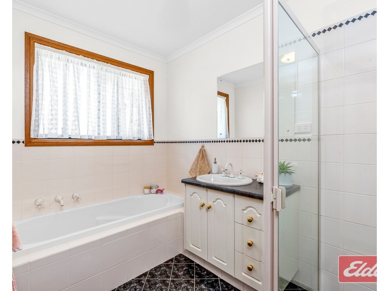 10 Walter Randall Glen, Pewsey Vale SA 5351