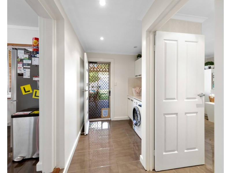 6 Barker Street, Willaston SA 5118