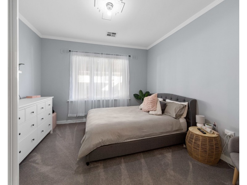 6 Barker Street, Willaston SA 5118