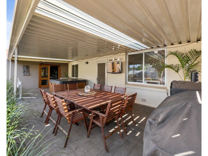 6 Barker Street, Willaston SA 5118