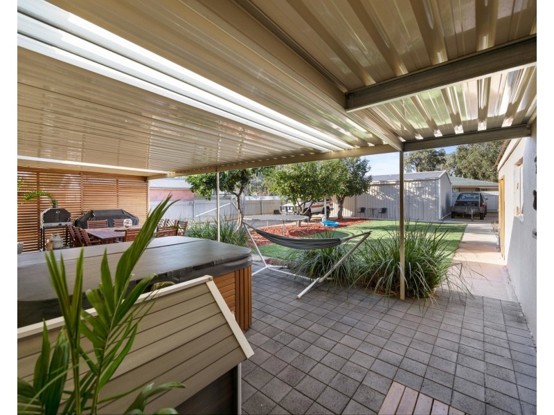 6 Barker Street, Willaston SA 5118