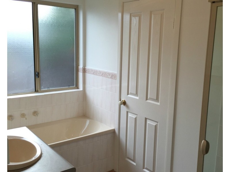 16 Thiele Crescent, Evanston Park SA 5116