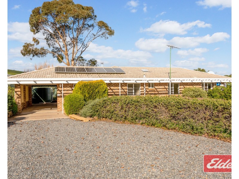 8 Charles Fry Court, Williamstown SA 5351