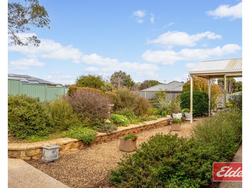 8 Charles Fry Court, Williamstown SA 5351