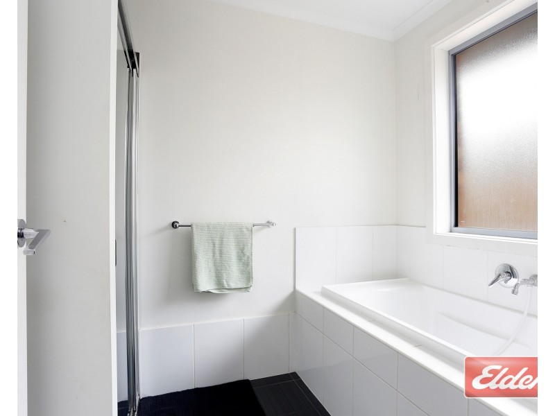 8D Ross Davis Avenue, Evanston Gardens SA 5116