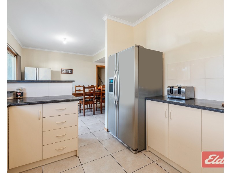 12 Borrow Street, Freeling SA 5372
