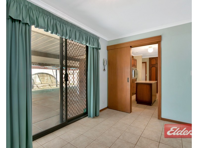 22 Spring Road, Evanston Park SA 5116