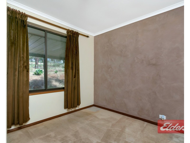 22 Spring Road, Evanston Park SA 5116