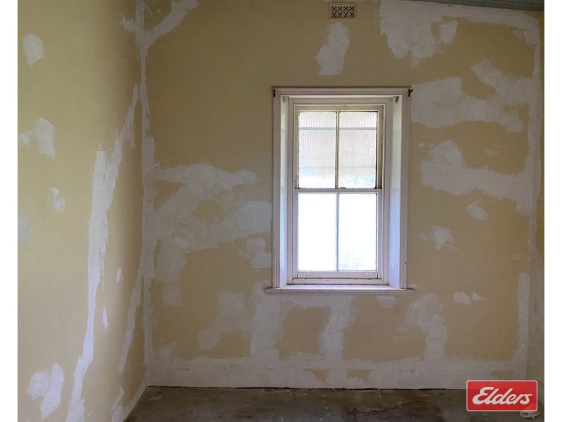 11 Paxton Street, Willaston SA 5118