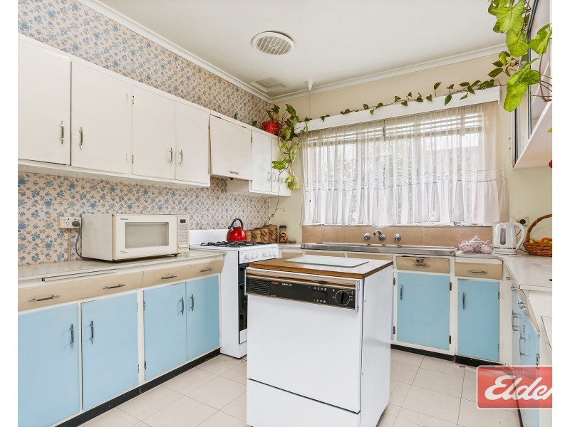 19 Honeysuckle Drive, Hope Valley SA 5090