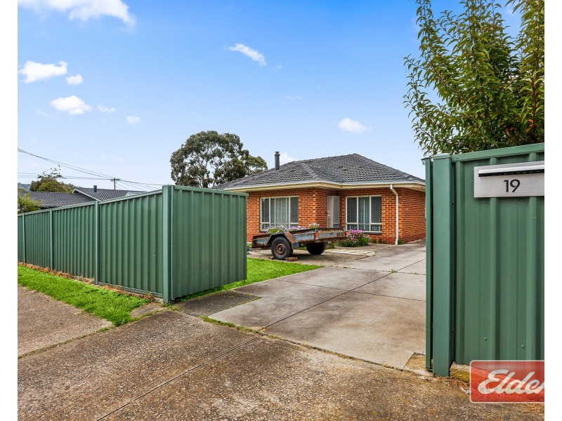 19 Honeysuckle Drive, Hope Valley SA 5090