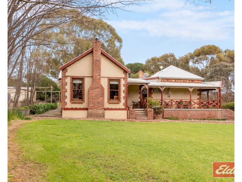 16 Miamba Road, Williamstown SA 5351