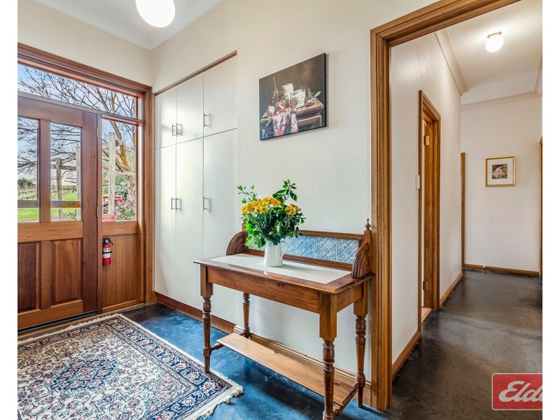 16 Miamba Road, Williamstown SA 5351