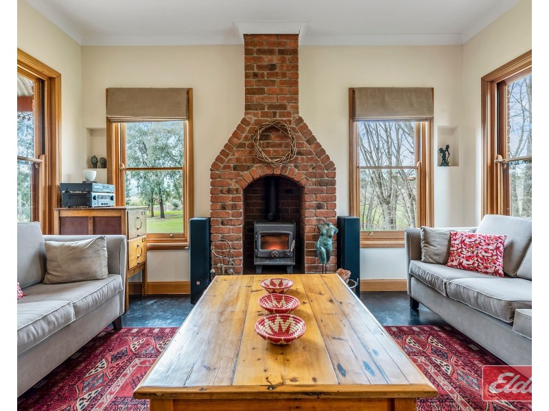 16 Miamba Road, Williamstown SA 5351