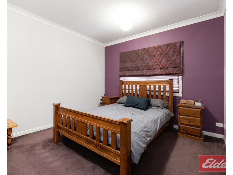 24 Potts Road, Evanston Park SA 5116