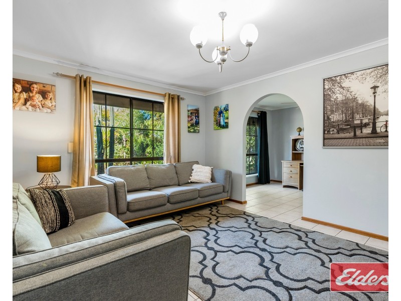 13 Ames Drive, Evanston Park SA 5116