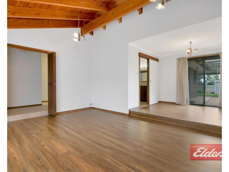 76 Sunnyside Drive, Evanston Park SA 5116