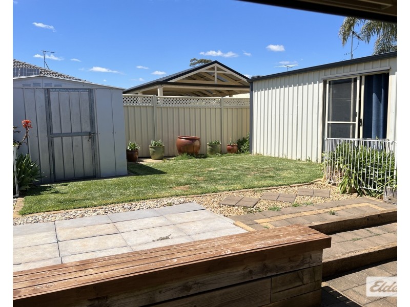 15 Navigator Parade, Smithfield SA 5114