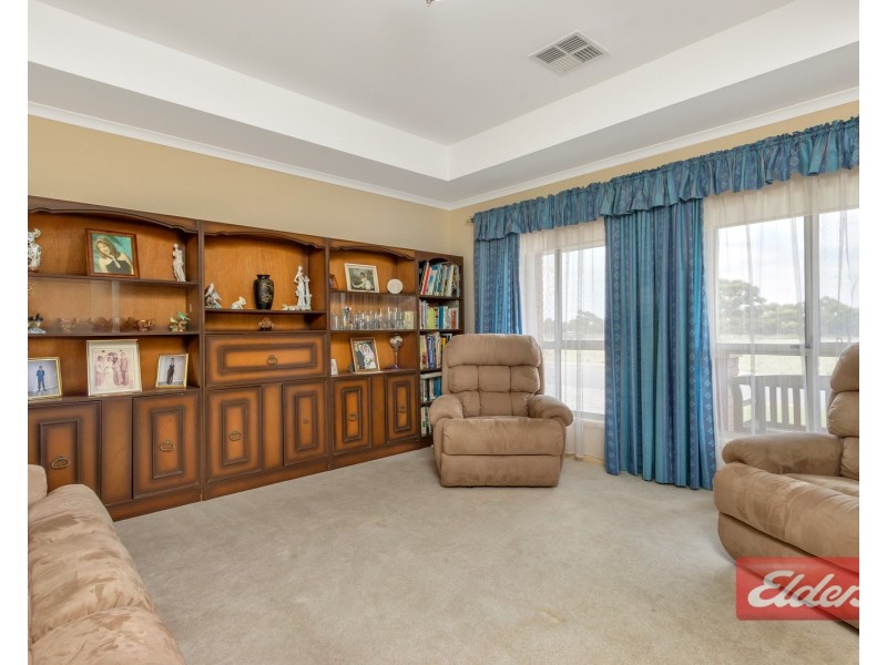 24 Shamrock Way, Roseworthy SA 5371