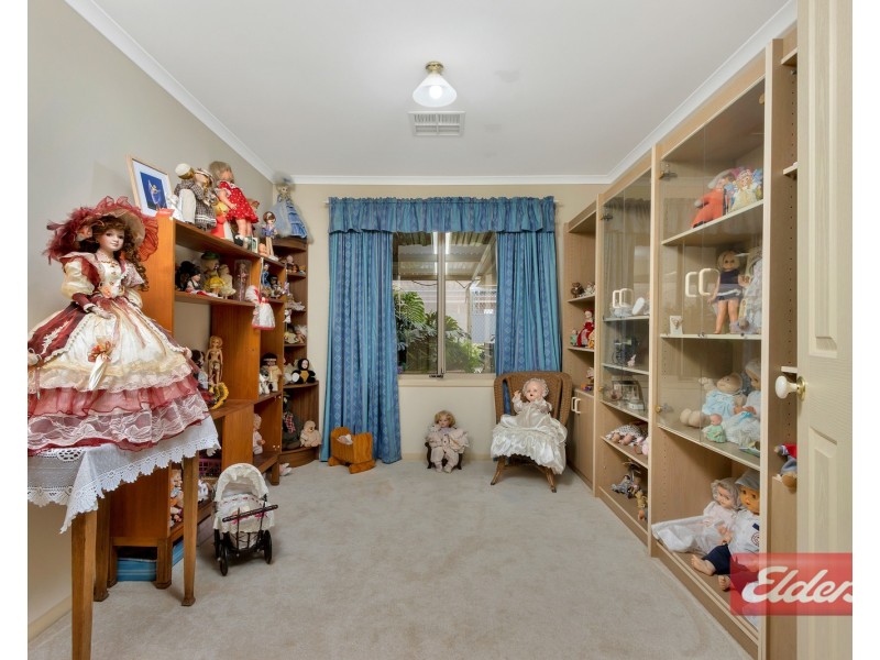 24 Shamrock Way, Roseworthy SA 5371