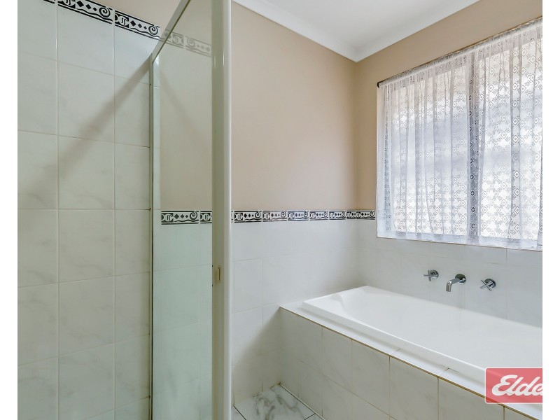 22 Ian Ross Drive, Williamstown SA 5351