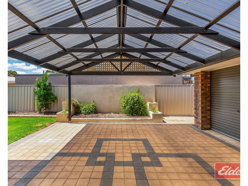 22 Ian Ross Drive, Williamstown SA 5351